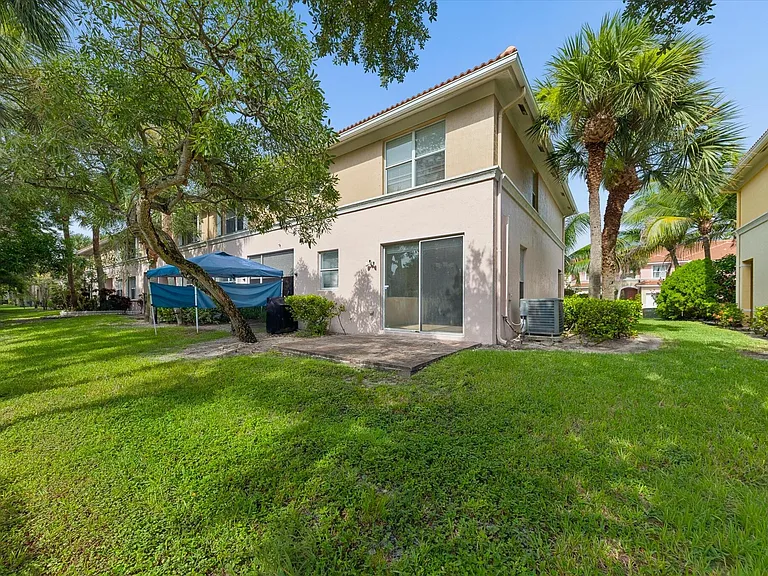 402 Seminole Palms Dr #402 — Photo 30