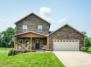 111 Creek Ln, Cookeville, TN 38506