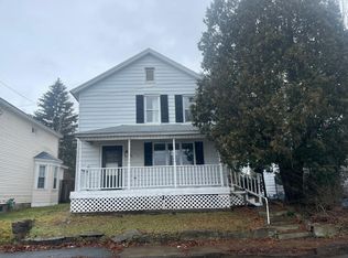 166 S Church St, Carbondale, PA 18407