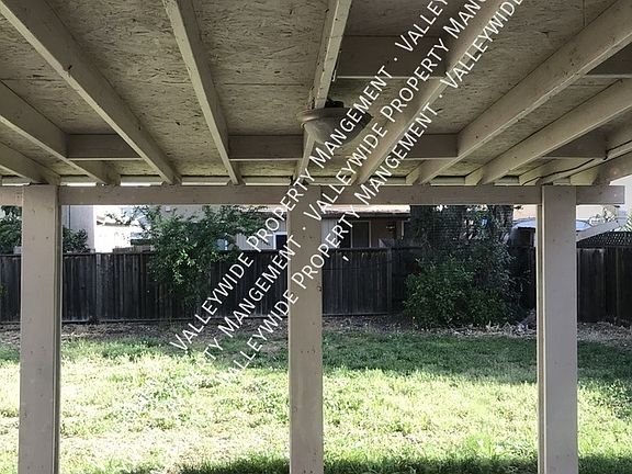 2nd image of 4047 Kirsten Dr