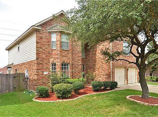 16710 Stoneside Dr, Houston, TX 77095