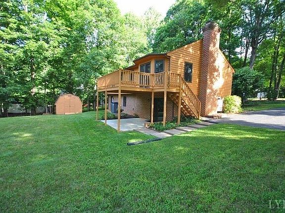 2nd image of 102 Townson Ct