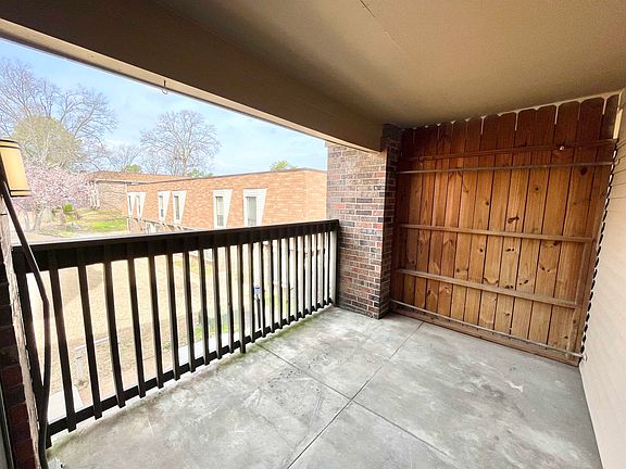 2nd image of 1893 Poplar Woods Cir E APT 2