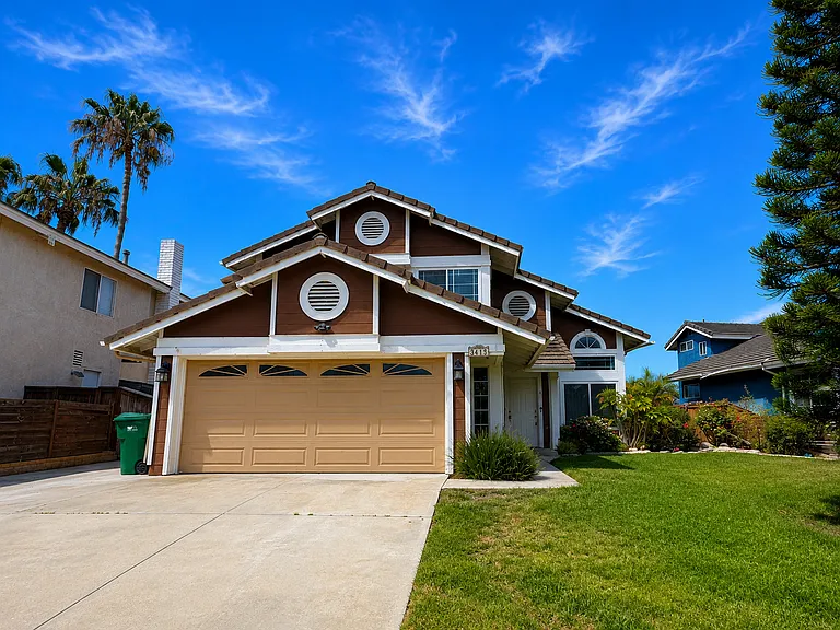 3413 Caseras Dr — Photo 44