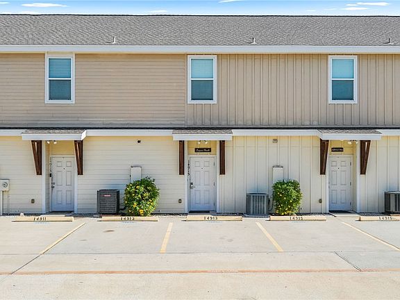 3rd image of 14915 Packery View Loop