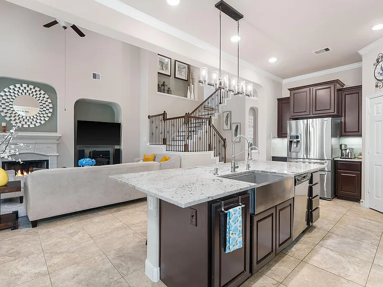 11 Pintuck Pl — Photo 16