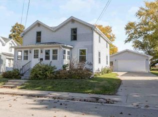 453 Spring St, Ripon, WI 54971