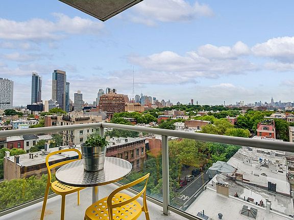 4th image of 383 Carlton Ave APT 8W
