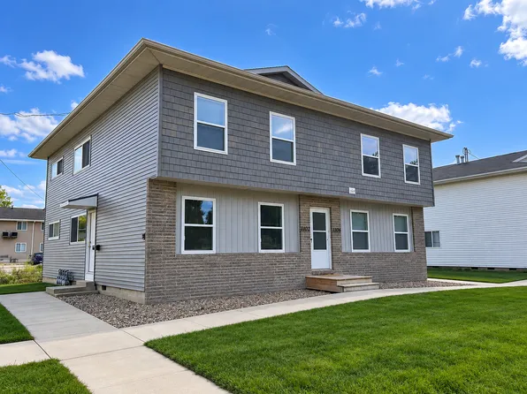 1100 W 20th St, Cedar Falls, IA 50613