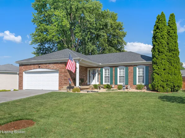 613 Armadale Pl, Douglass Hills, KY 40243