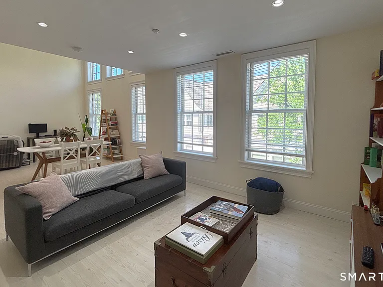 1015 Boston Post Rd #202 — Photo 6
