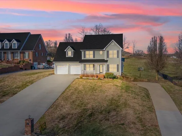 117 Barefoot Landing Dr, Blountville, TN 37617