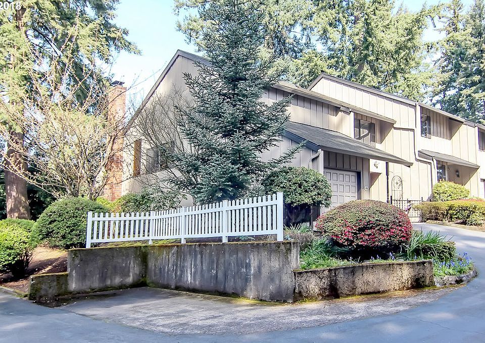 1st image of 3600 NE 83rd Ave