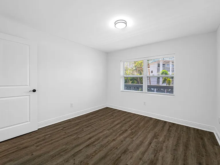 KC Flats Apartments — Photo 65