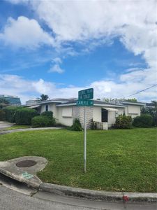 524 94th St, Surfside, FL, 33154
