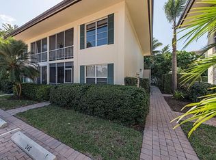 339 8th Ave S, Naples, FL 34102