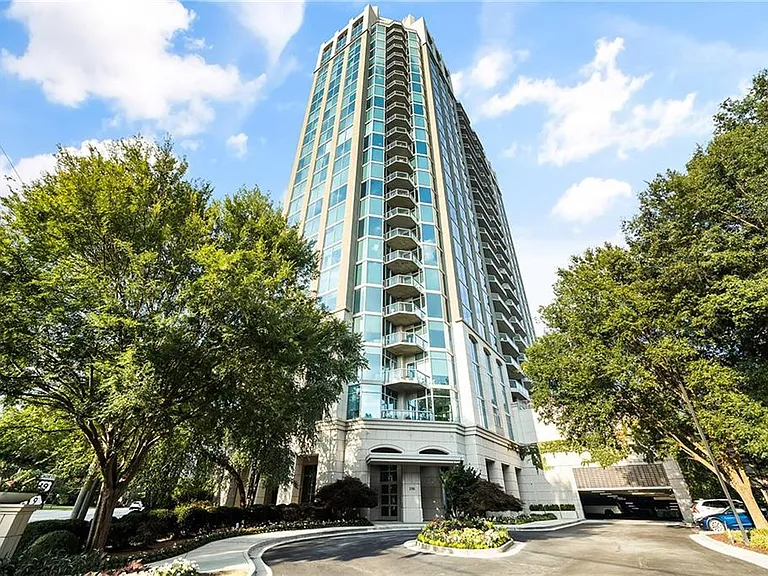 2795 Peachtree Rd NE #1701 — Photo 39