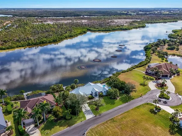 270 Coral Creek Dr, Placida, FL 33946