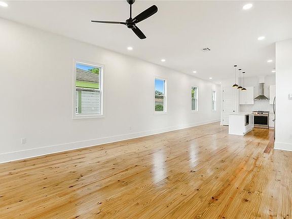 4th image of 1720 N Rocheblave St