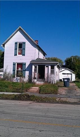 1st image of 1208 W 3rd St