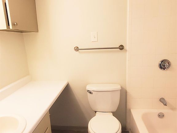 4th image of 1451 Winding Brook Cir #195