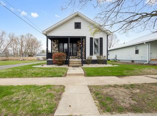 912 E Lawrence St, Mishawaka, IN 46545