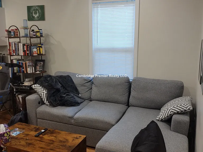 44 Cogswell Ave #4 — Photo 9