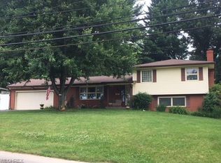 177 Wabash Ave NW, New Philadelphia, OH 44663