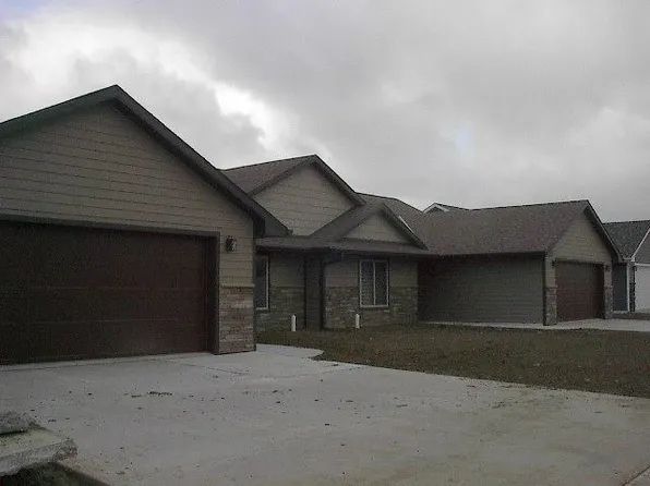 808 S Chestnut St, Norfolk, NE 68701