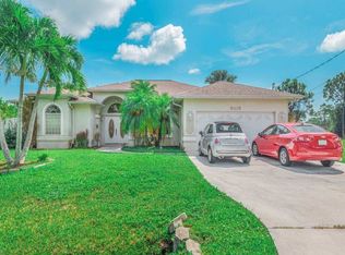 6416 NW Friendly Cir, Port Saint Lucie, FL 34983