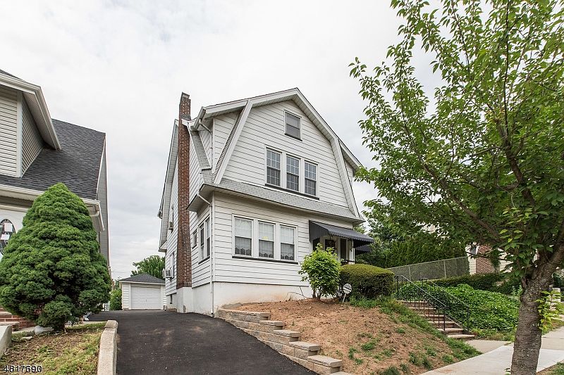 1st image of 98 Tiona Ave