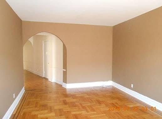 1st image of 915 Washington Ave APT 6E