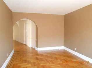 915 Washington Ave APT 6E, Brooklyn, NY 11225