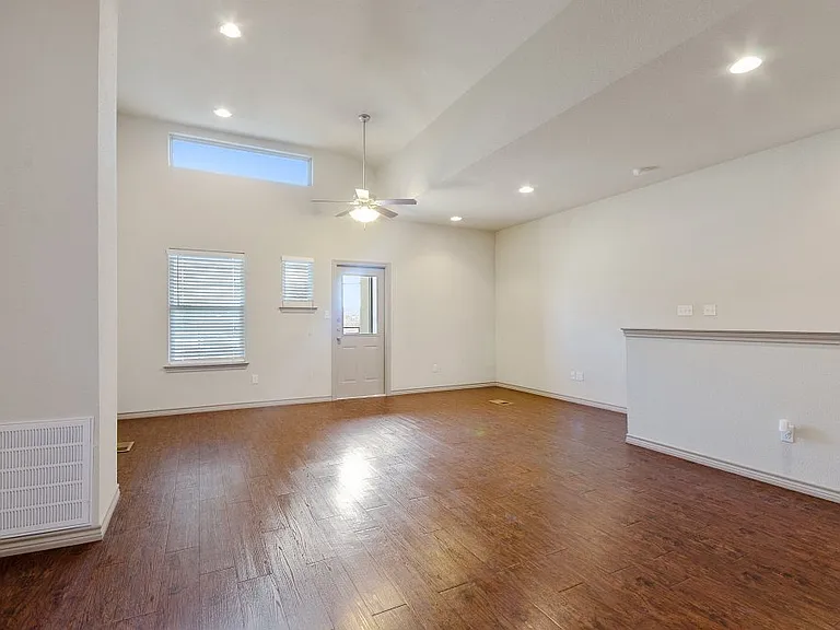 Tinsley Place — Photo 38
