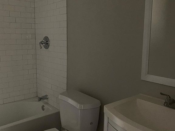5th image of 1012 Faye St