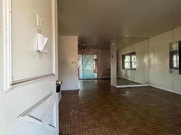 2nd image of 800 Ferguson Rd