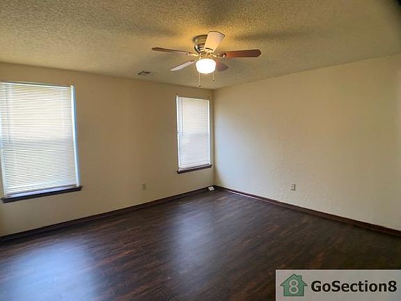 5th image of 265 Windsor Way #1