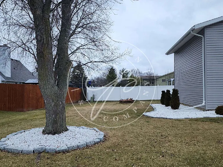 9450 Millcroft Rd — Photo 33