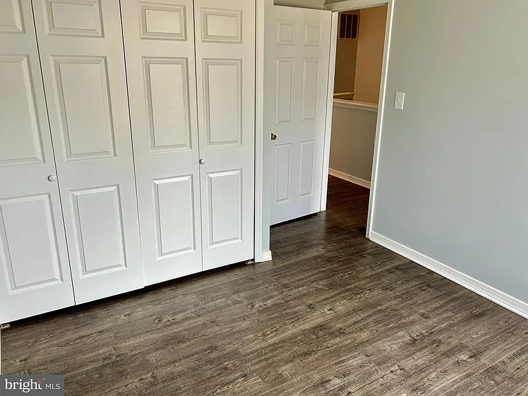 15413 Beachwater Ct — Photo 21
