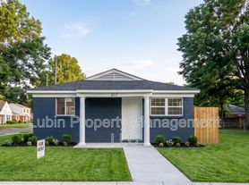 217 Ingle Ave