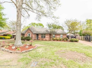 5322 Plum Tree Dr, Southaven, MS 38671