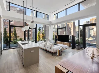 90 Lexington Avenue PHC image 1 of 19