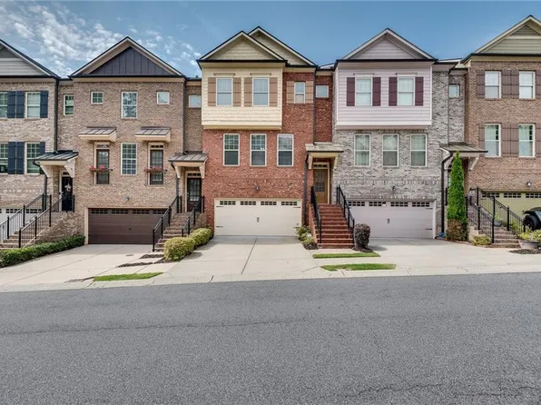 9005 Woodland Trl, Alpharetta, GA 30009