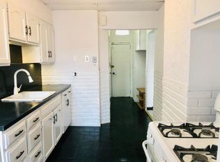 6868 76th St, Middle Village, NY