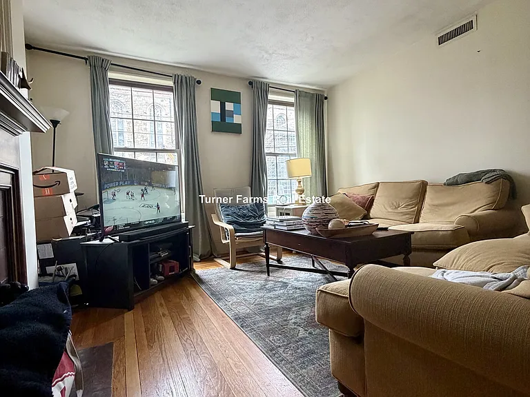 12 Dean Rd #1F — Photo 1