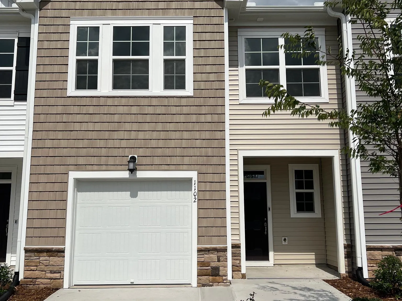 1102 Gemma Dr — Photo 1