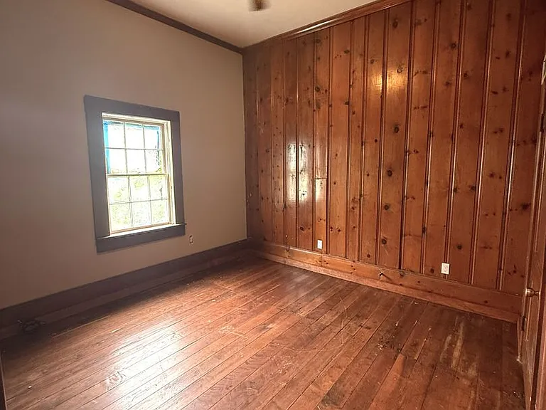316 Kirkman St — Photo 18