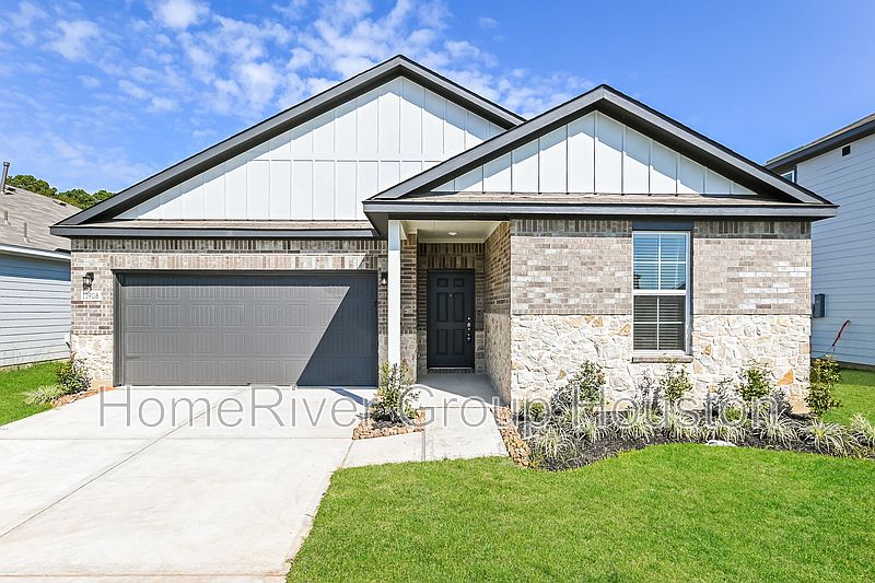 1st image of 11908 Whirlaway Dr