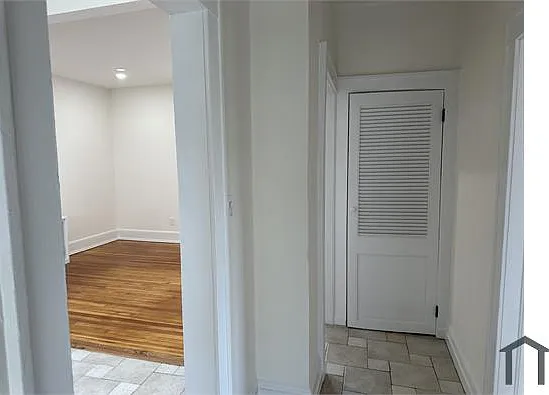 19 1st St #2 — Photo 17