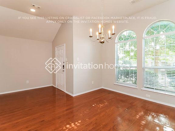 3rd image of 12500 Summerwood Dr
